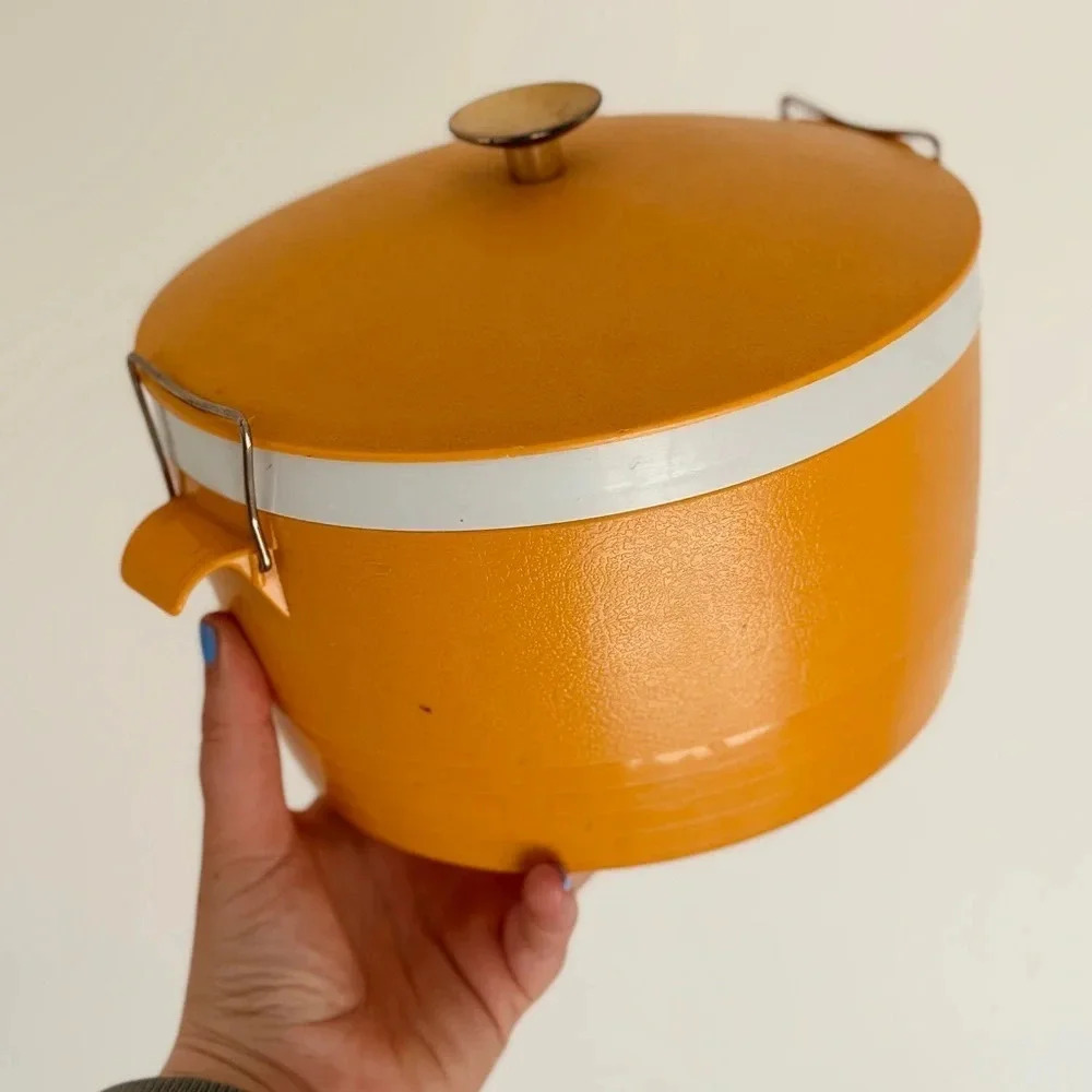 Vintage sunfrost  cooler thermoware made in USA